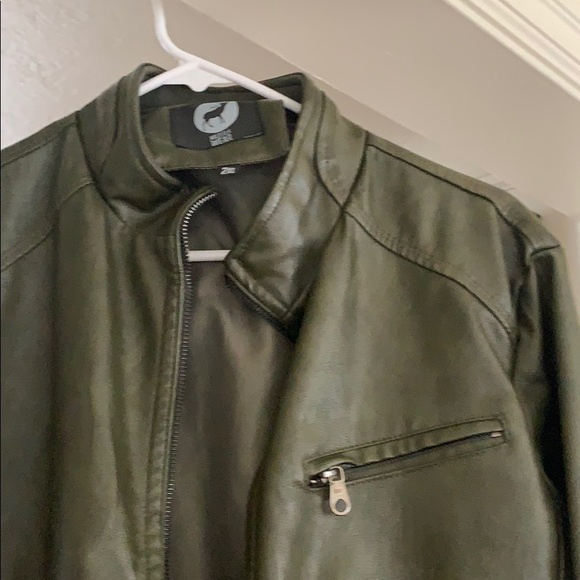 Wild Elk Leather Jacket - Picture 4 of 5